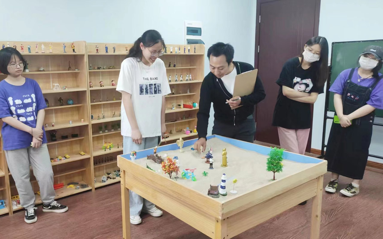 伊宁浙江药科职业大学